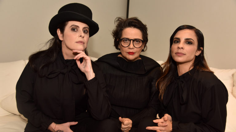 Maria Ribeiro e Mika Lins celebram Fernanda Young com estreia de peça online