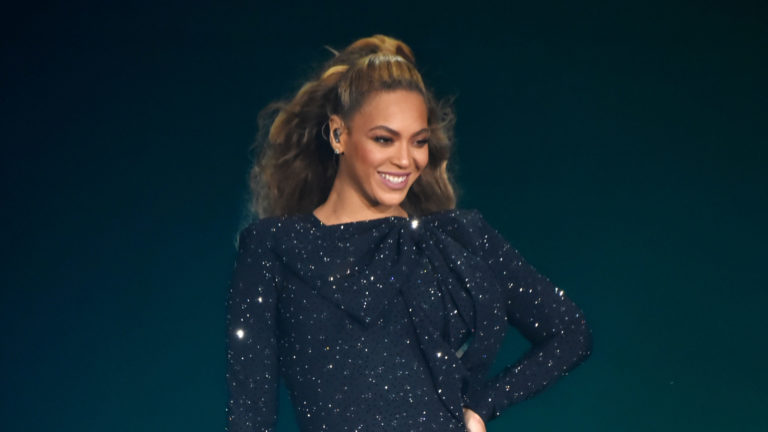 Artistas do teatro musical celebram legado de Beyoncé em encerramento de projeto online