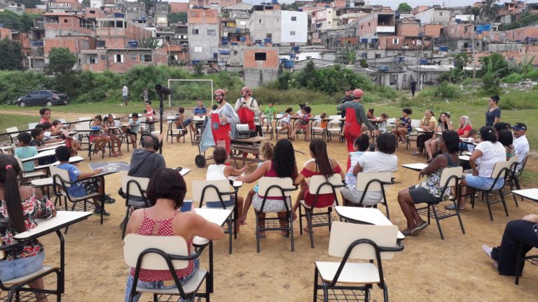 Após turnê, Cia lança microssérie documental para discutir problema habitacional de São Paulo