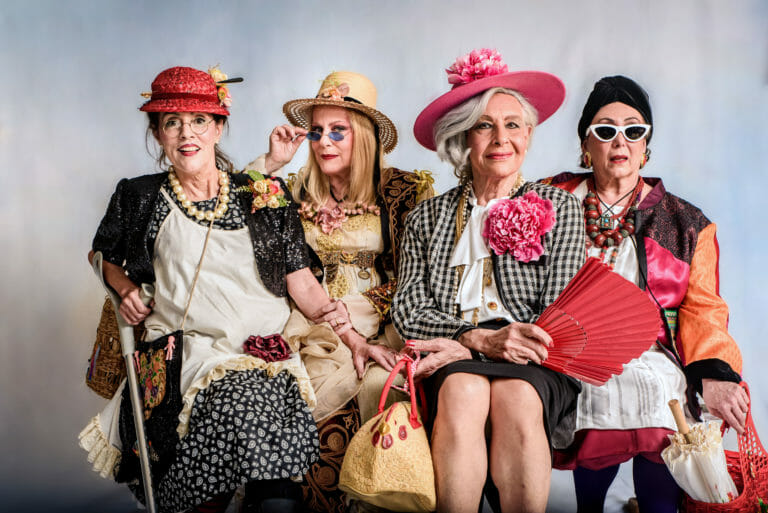 Com elenco estelar, As Meninas Velhas discute conceito de envelhecimento nos tempos modernos